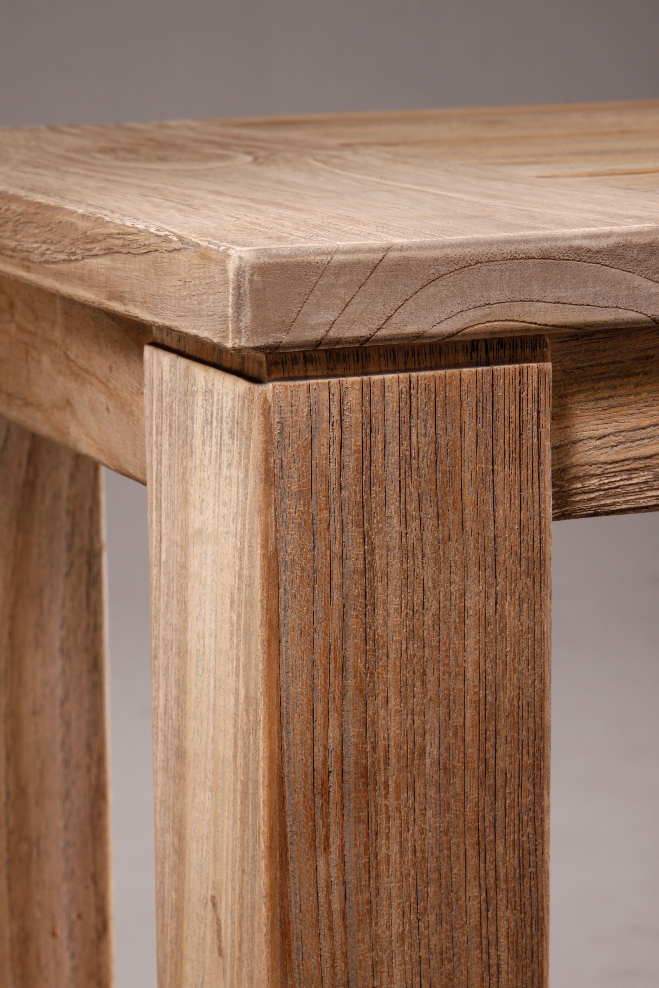 BEST Teakholz Tisch massiv Moretti